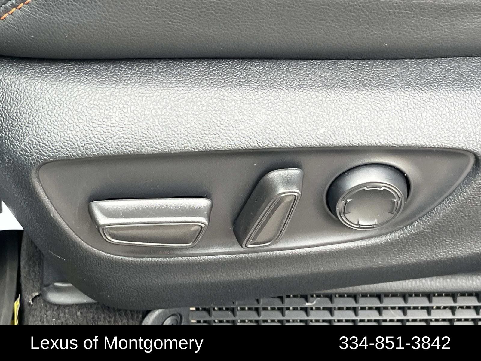 Used 2021 Toyota Sienna XSE image 19