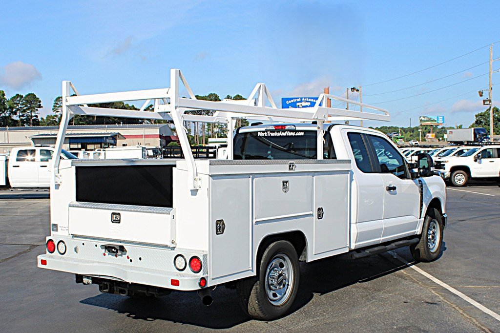 Used 2024 Ford F350 XL w/ XL Chrome Package RWD image 5