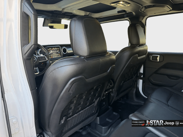 Used 2023 Jeep Wrangler Unlimited Rubicon 392 AWD/4WD image 25