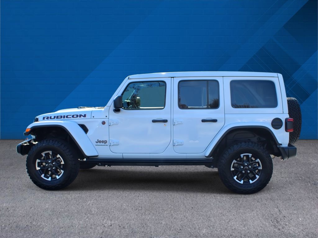 Used 2025 Jeep Wrangler Unlimited Rubicon w/ Technology Group image 4