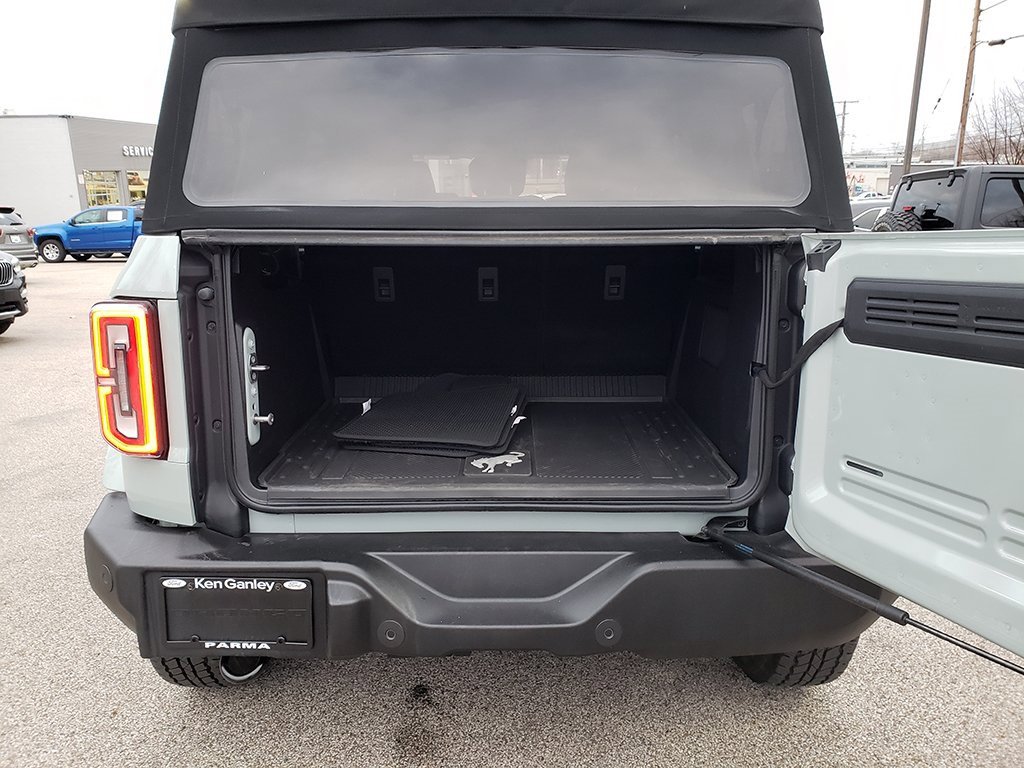 Used 2024 Ford Bronco Outer Banks image 16