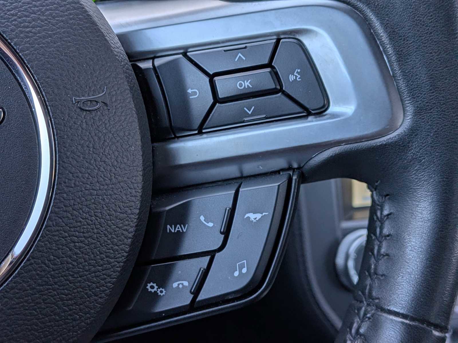 Used 2019 Ford Mustang GT Premium w/ Equipment Group 401A RWD image 21