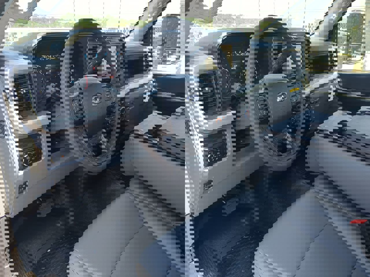 New 2025 Ford F550 2WD Regular Cab Super Duty w/ XL Chrome Package image 14