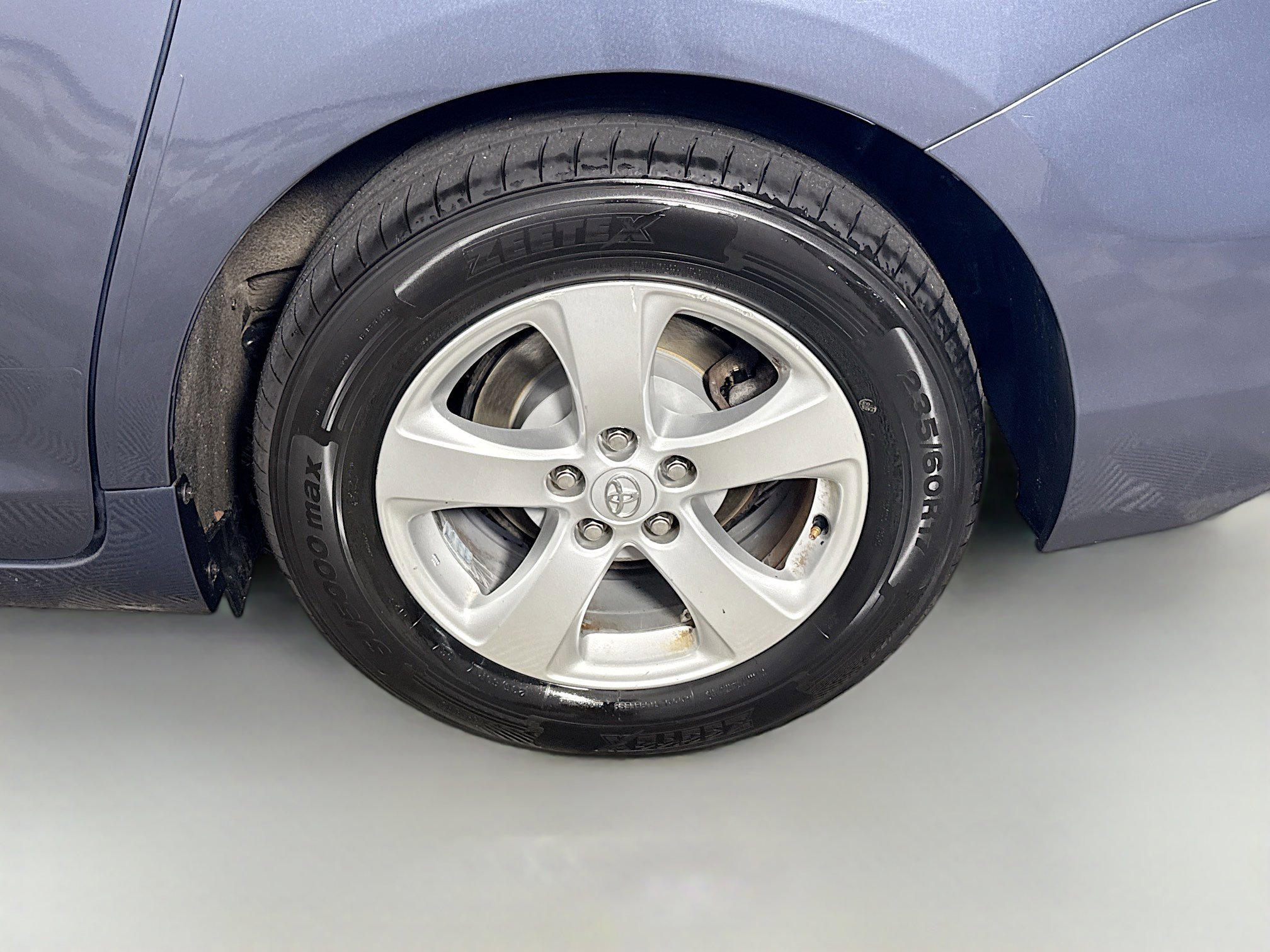 Used 2017 Toyota Sienna LE image 34