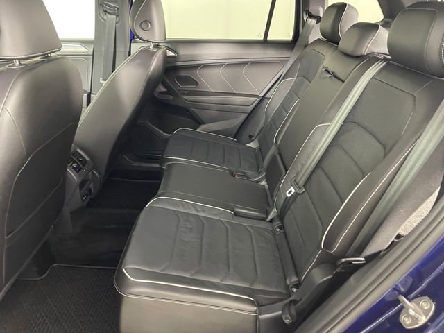 Used 2024 Volkswagen Tiguan SEL R-Line image 17