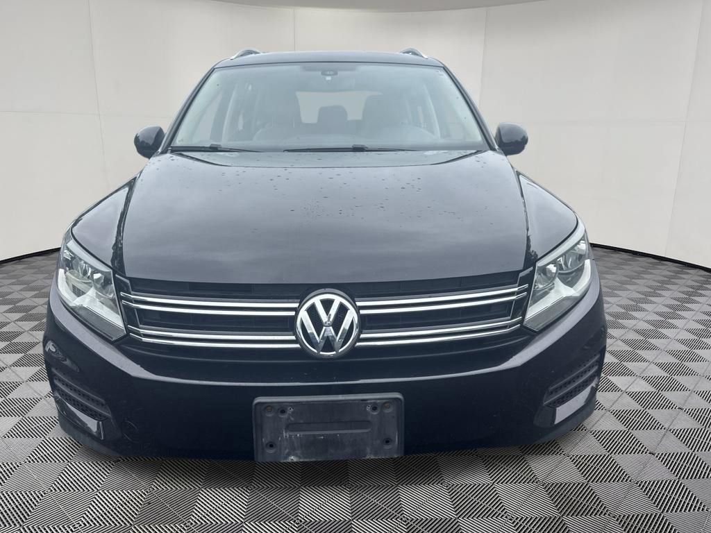 Used 2017 Volkswagen Tiguan Wolfsburg Edition AWD/4WD image 4