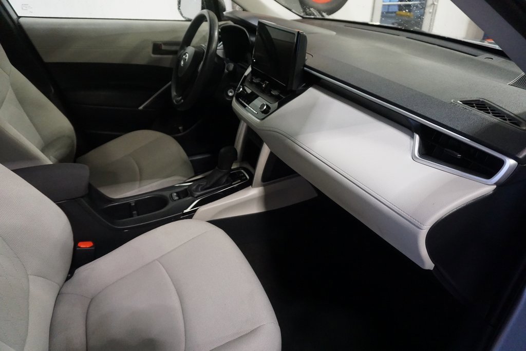 Certified 2023 Toyota Corolla Cross L image 23