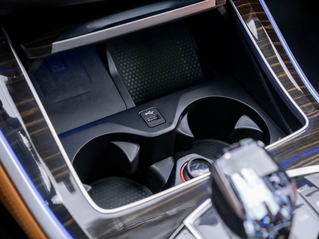 Used 2023 BMW X5 xDrive40i w/ Executive Package image 31