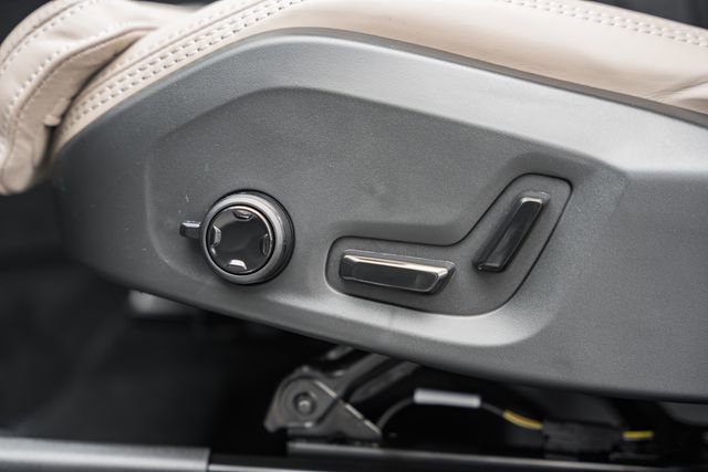 New 2026 Volvo XC90 T8 Ultra image 33