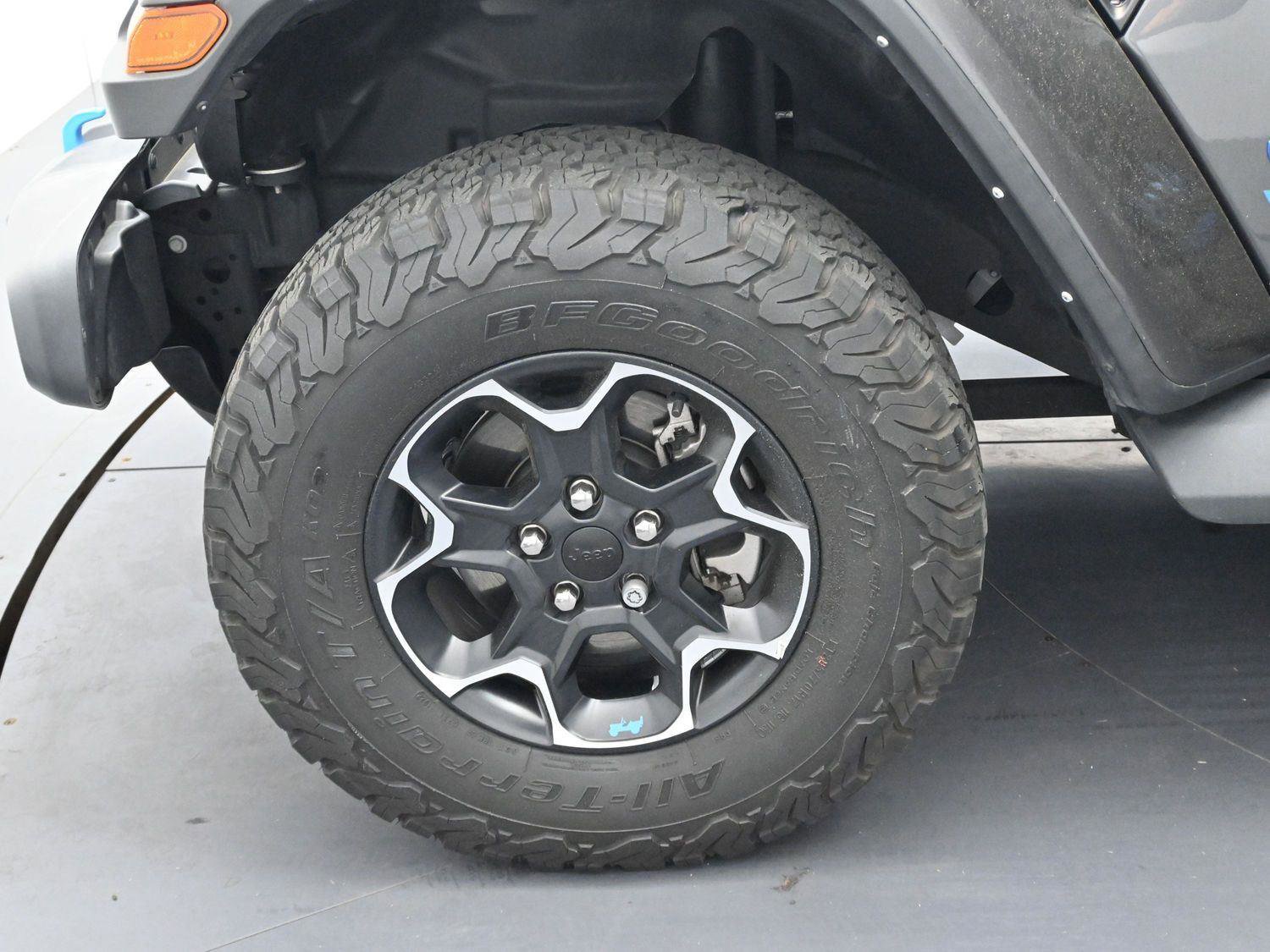 Used 2022 Jeep Wrangler Unlimited Rubicon 4xe image 37