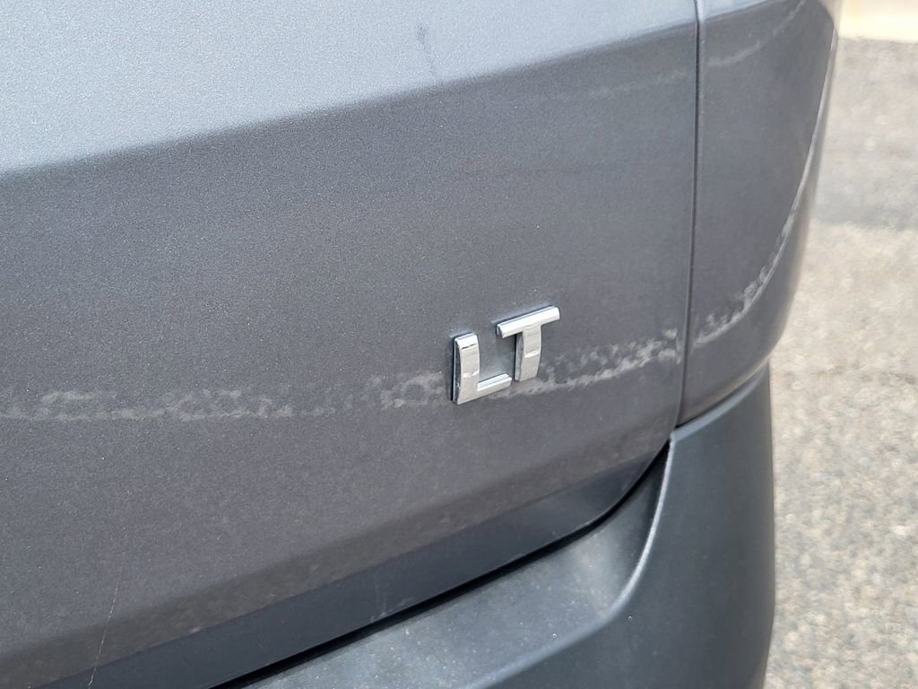 Used 2020 Chevrolet Traverse LT w/ LT Premium Package AWD/4WD image 9