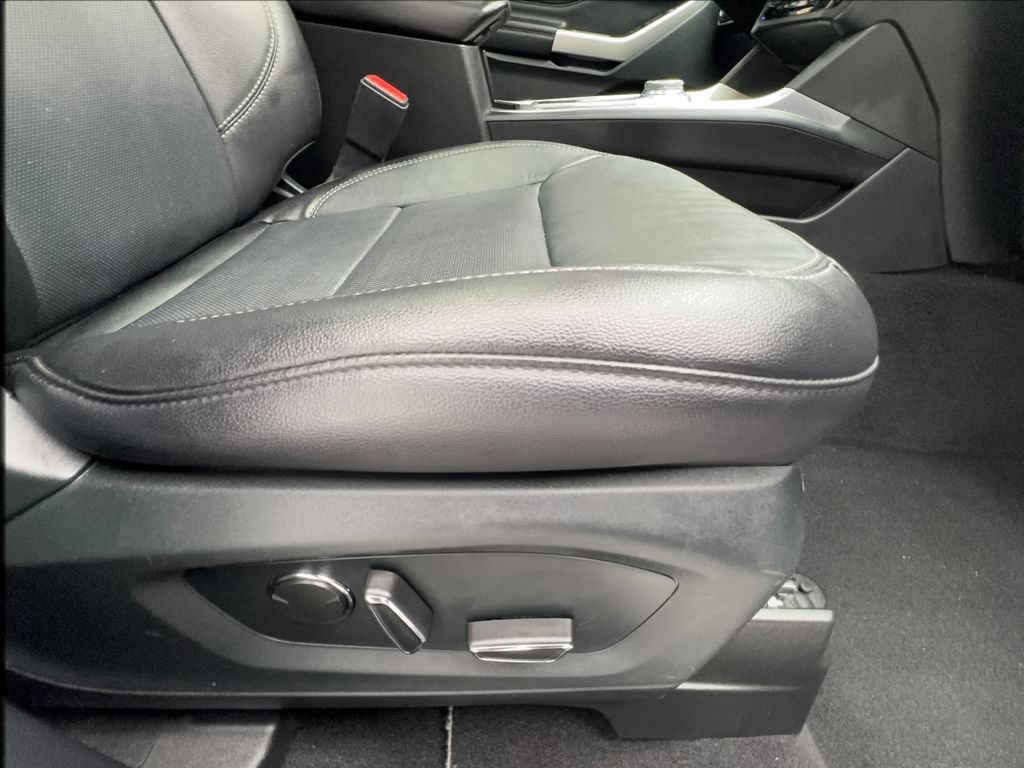 Used 2020 Ford Explorer Limited RWD image 34