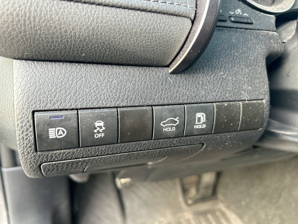 Used 2023 Toyota Camry LE FWD image 14