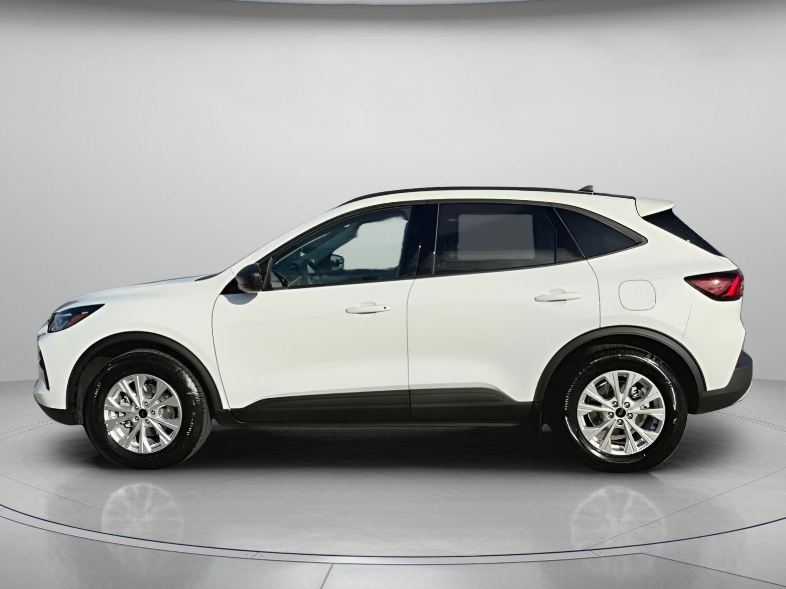 New 2026 Ford Escape Active FWD image 18
