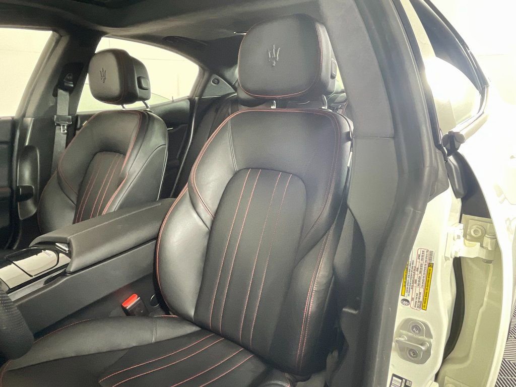 Used 2022 Maserati Ghibli Modena RWD image 30