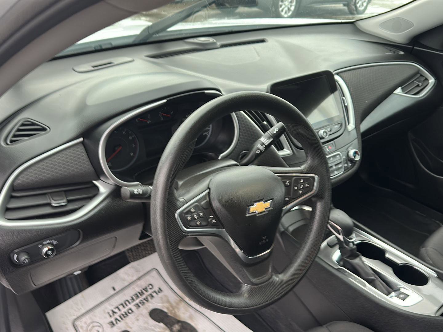 Used 2023 Chevrolet Malibu LT image 21