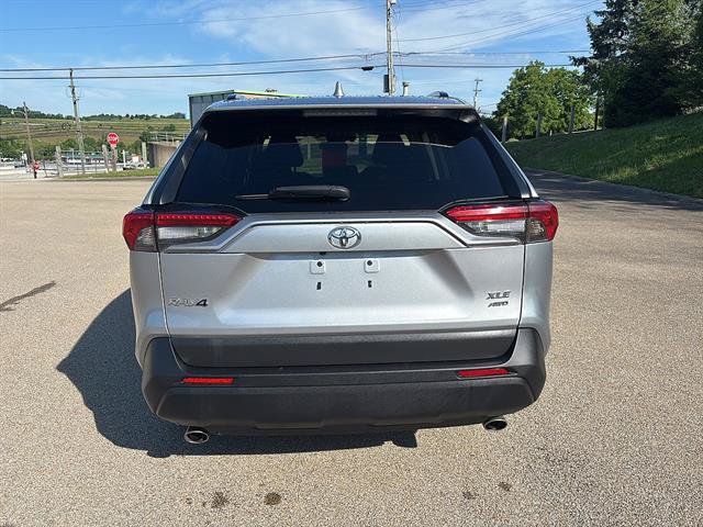 Used 2024 Toyota RAV4 XLE w/ Weather Package AWD/4WD image 3