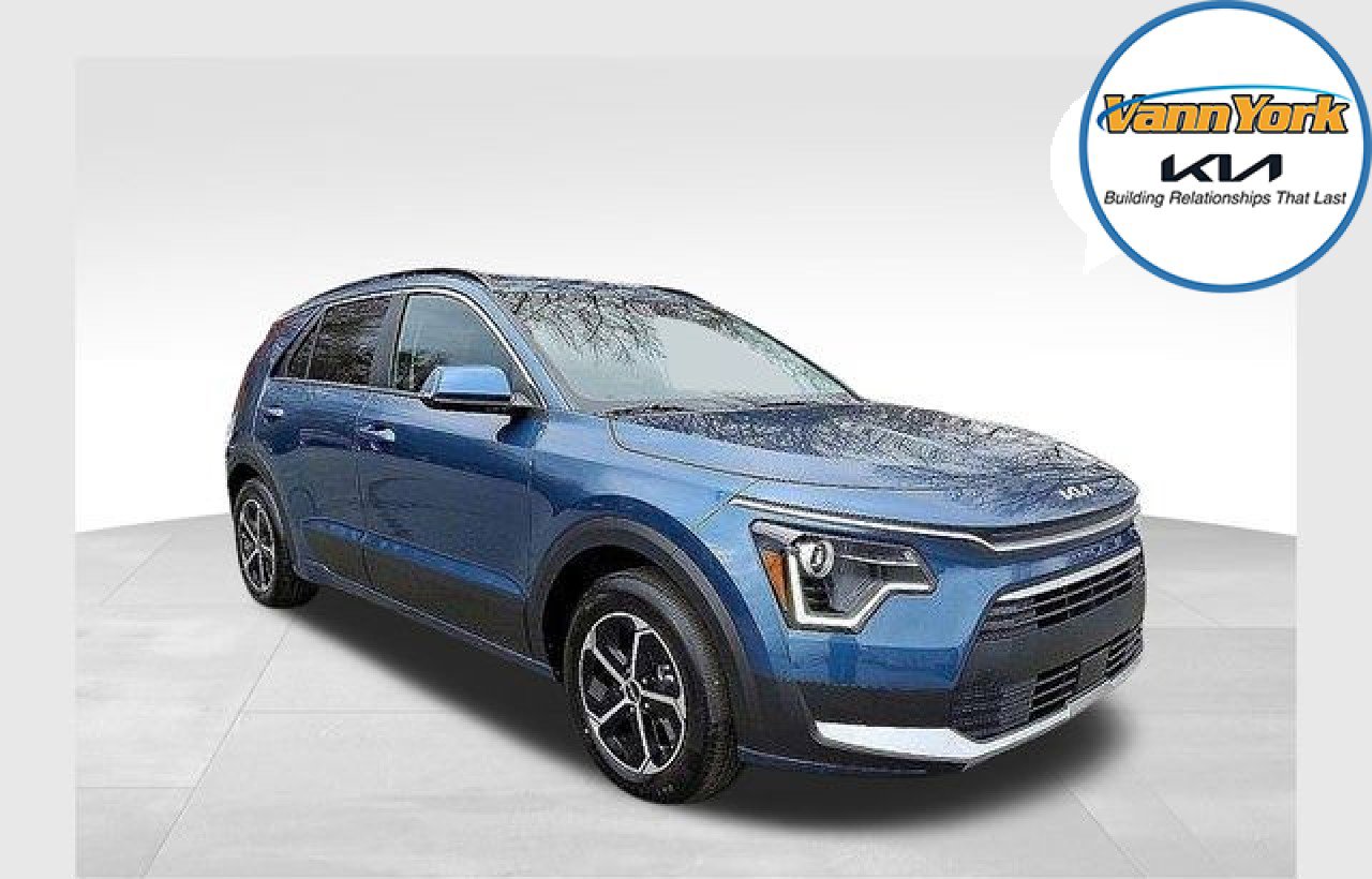 New 2025 Kia Niro EX
