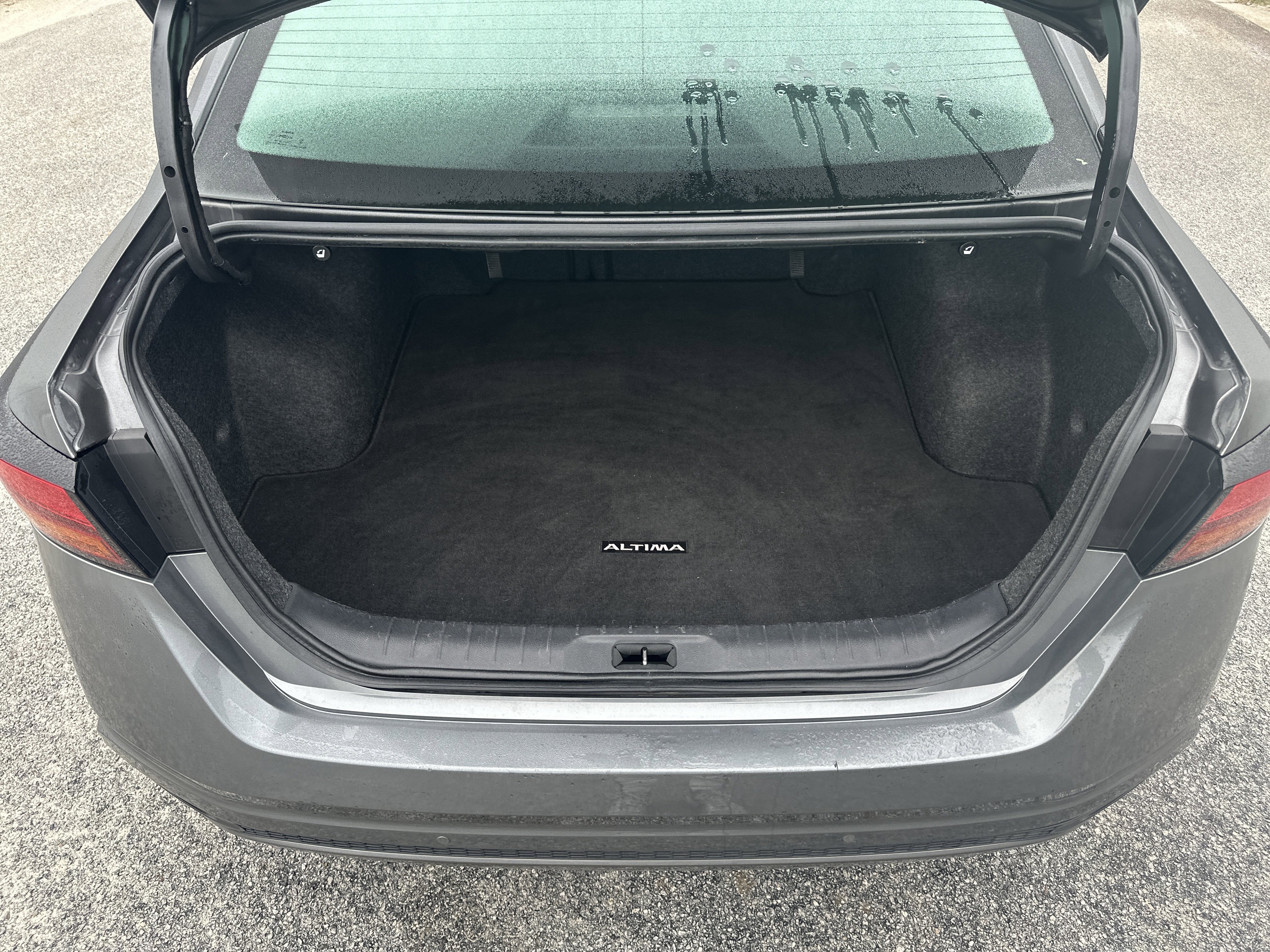 Used 2023 Nissan Altima 2.5 SV image 18