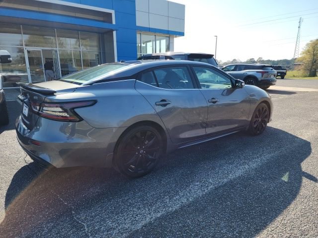 Used 2023 Nissan Maxima SR w/ Sport Mat Group image 7