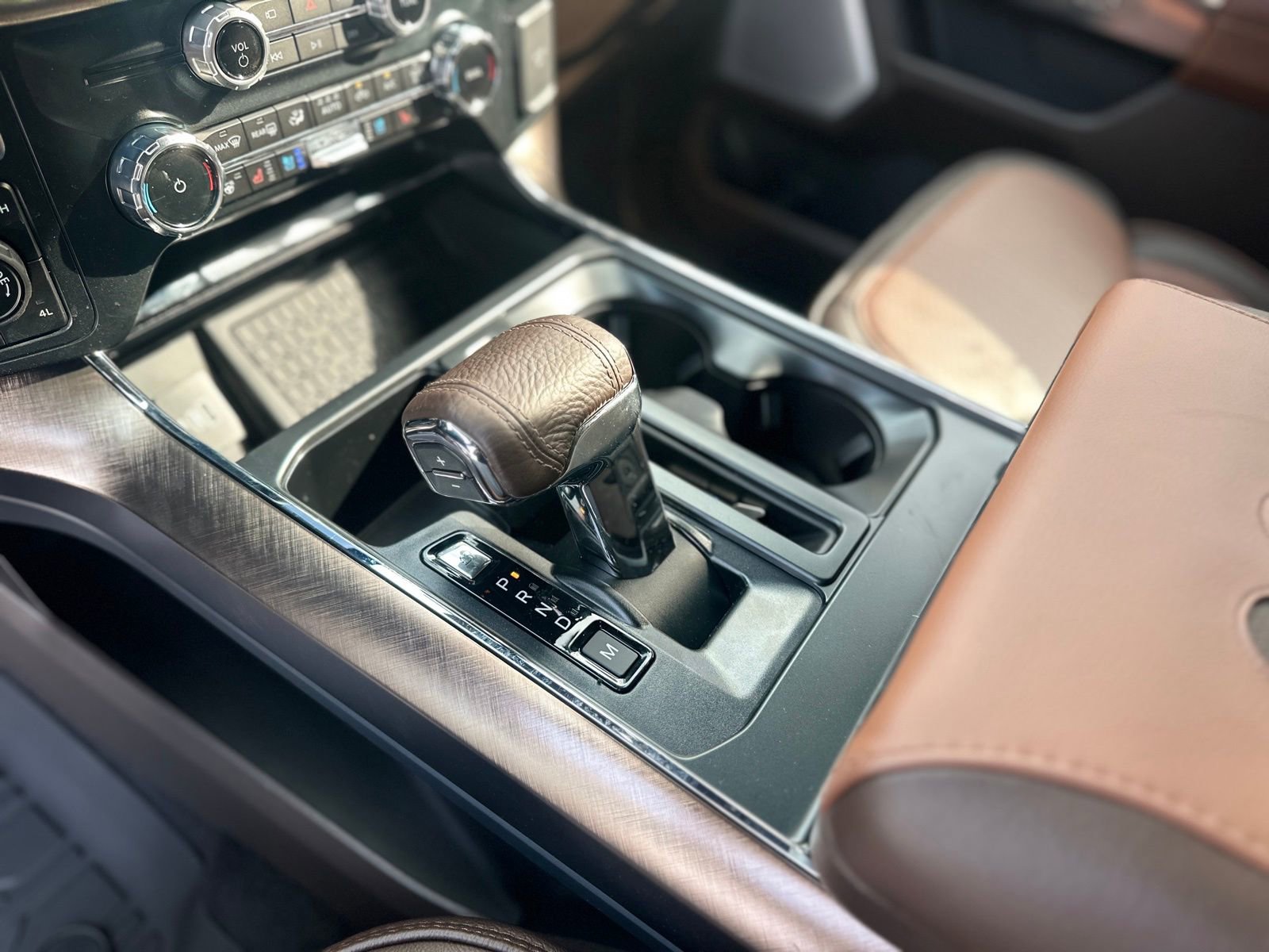 New 2025 Ford F150 King Ranch w/ FX4 Off-Road Package image 40