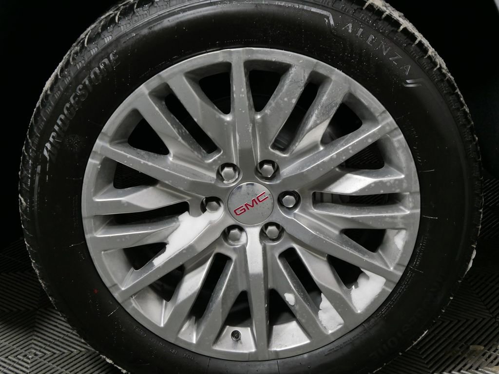 New 2026 GMC Yukon XL Denali w/ Sun & Power Step Package image 8