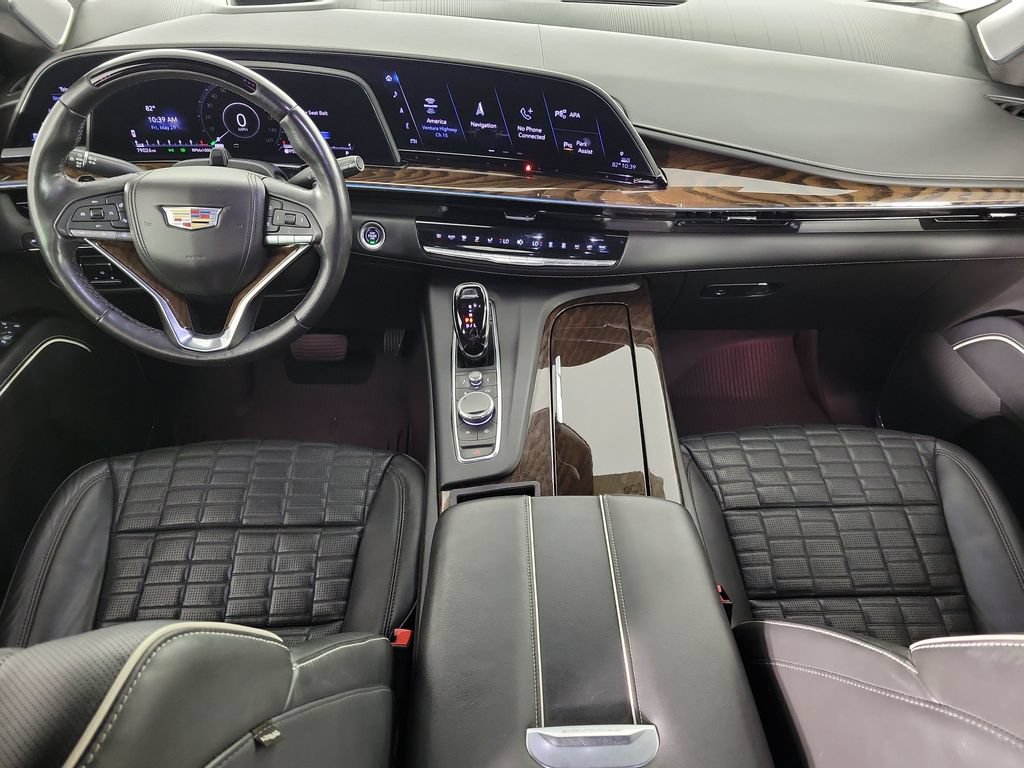 Used 2023 Cadillac Escalade Premium Luxury Platinum w/ LPO, Floor Liner Package AWD/4WD image 16