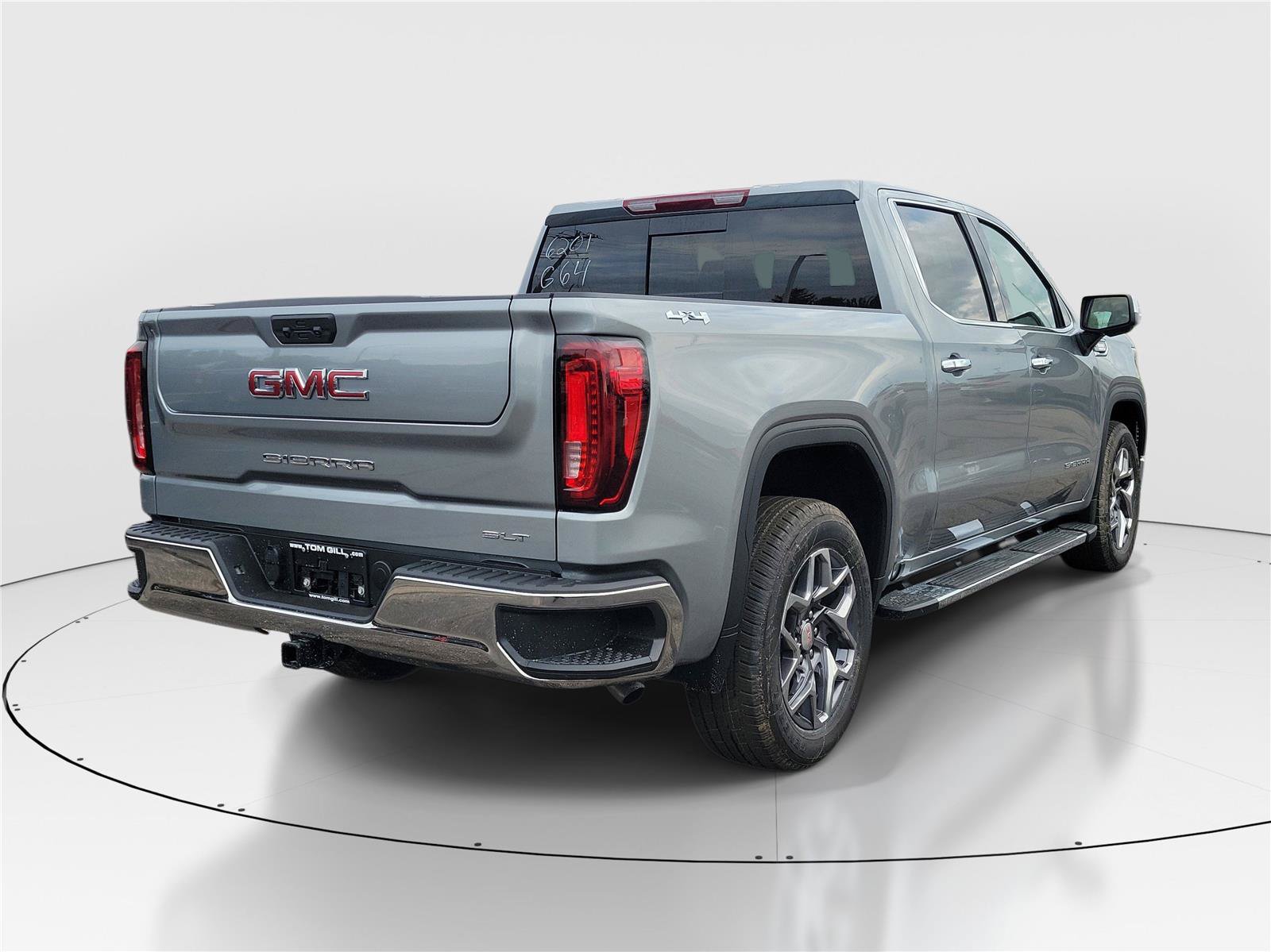 New 2026 GMC Sierra 1500 SLT w/ SLT Premium Package AWD/4WD image 4