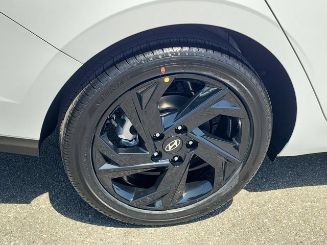 New 2026 Hyundai Elantra Sport FWD image 28