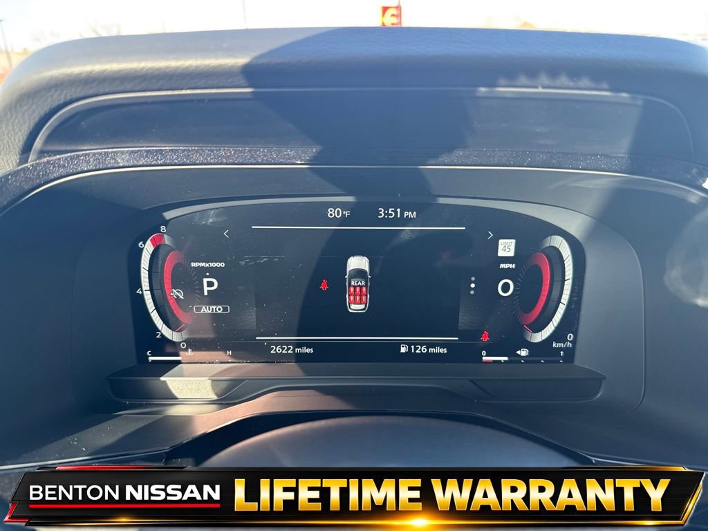 Used 2025 Nissan Pathfinder Platinum w/ Black Appearance Package image 16