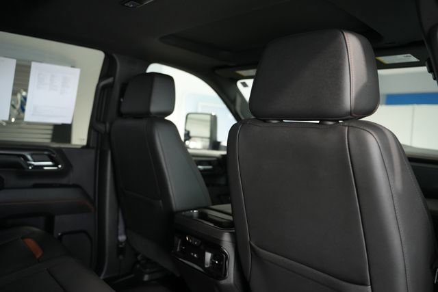Used 2024 GMC Sierra 3500 AT4 w/ AT4 Premium Plus Package image 20
