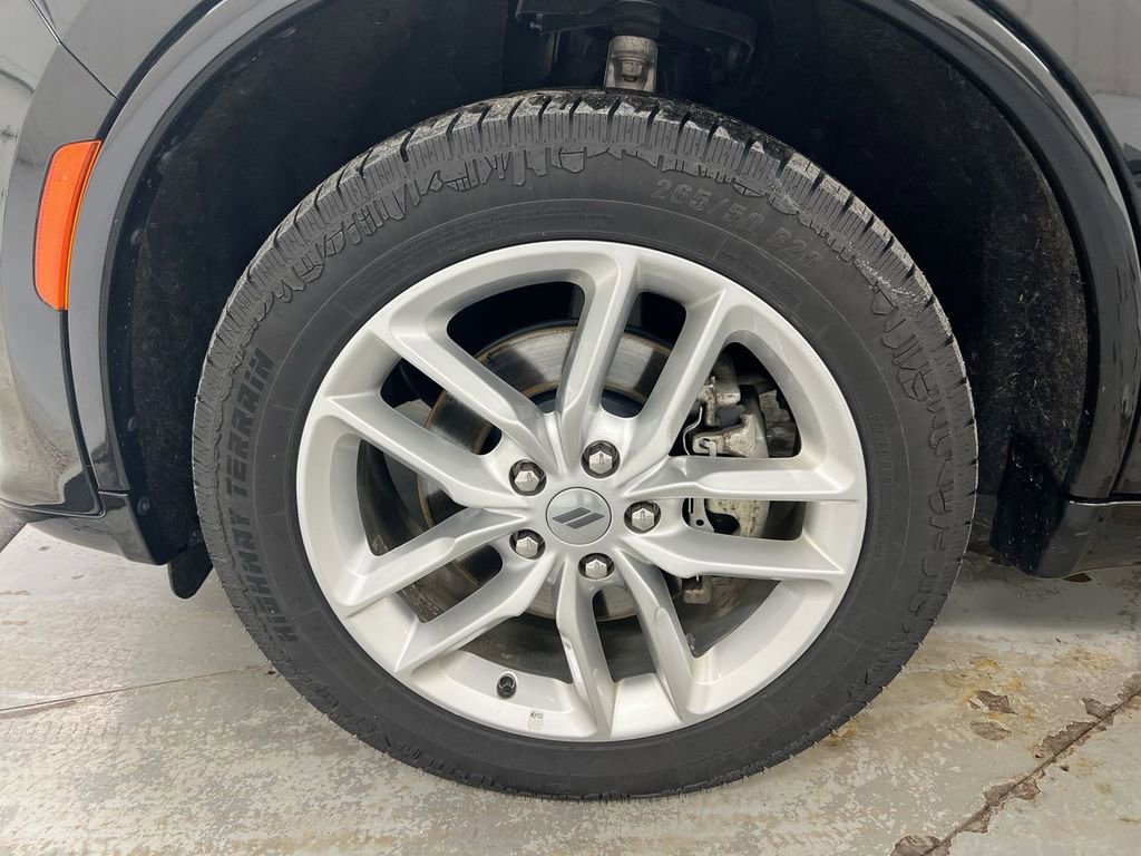 Used 2023 Dodge Durango GT image 25