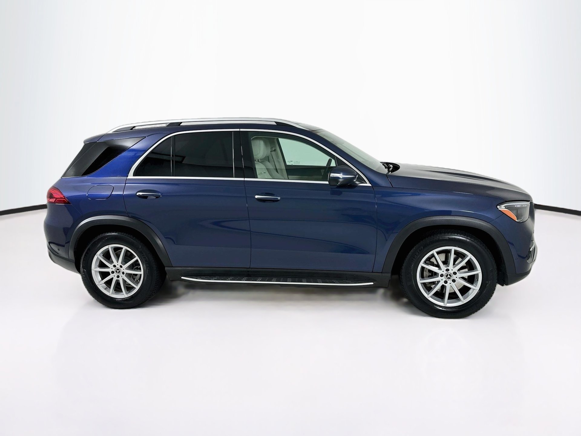 Certified 2026 Mercedes-Benz GLE 350 4MATIC image 9