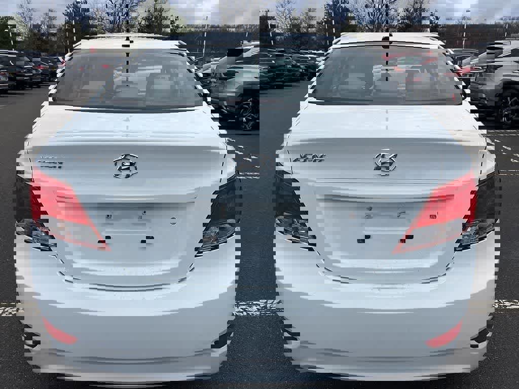 Used 2016 Hyundai Accent SE w/ Option Group 02 image 5