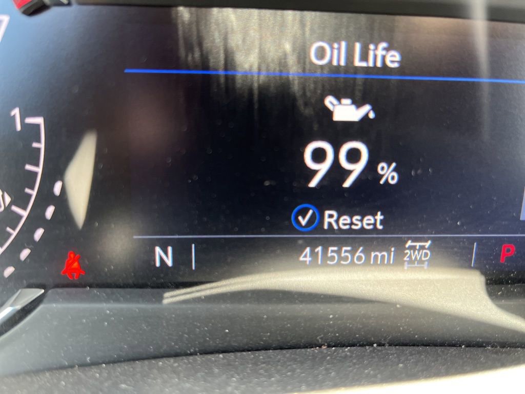 Certified 2023 Cadillac XT4 Premium Luxury AWD/4WD image 10