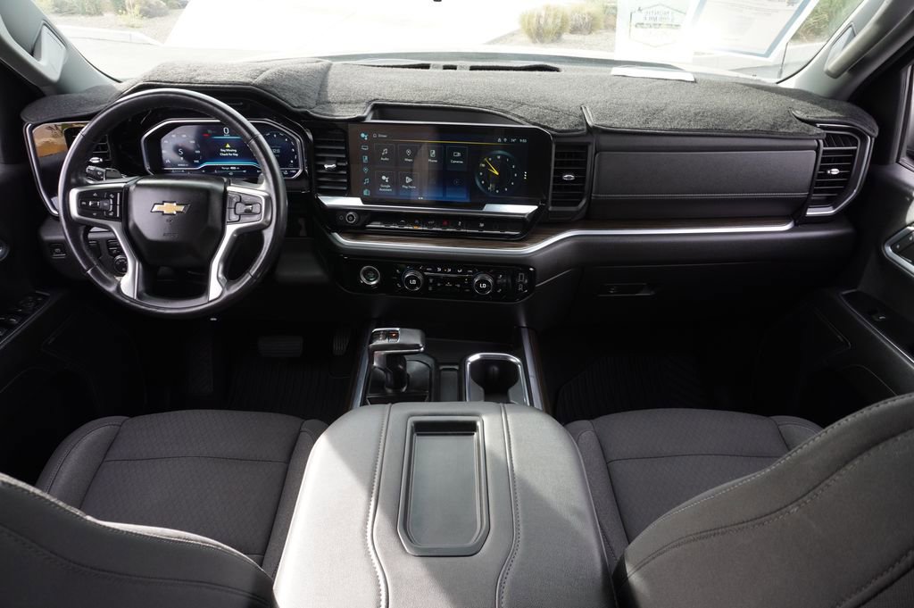 Used 2022 Chevrolet Silverado 1500 LT image 12