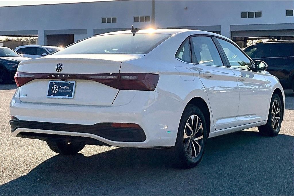 Certified 2025 Volkswagen Jetta S image 5