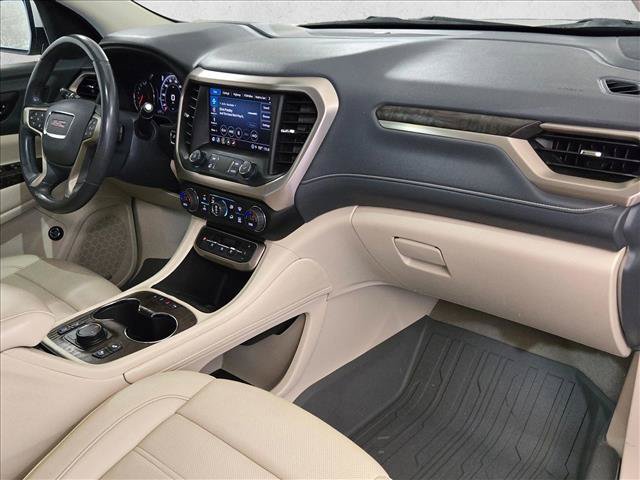 Used 2022 GMC Acadia Denali w/ Denali Ultimate Package FWD image 23