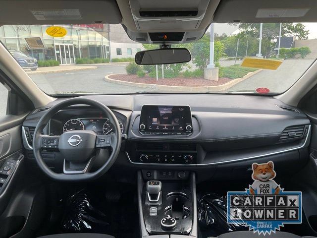 Used 2026 Nissan Rogue S AWD/4WD image 14