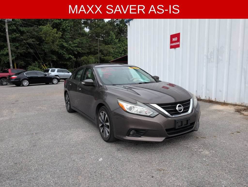 Used 2016 Nissan Altima 2.5 SV w/ Convenience Package