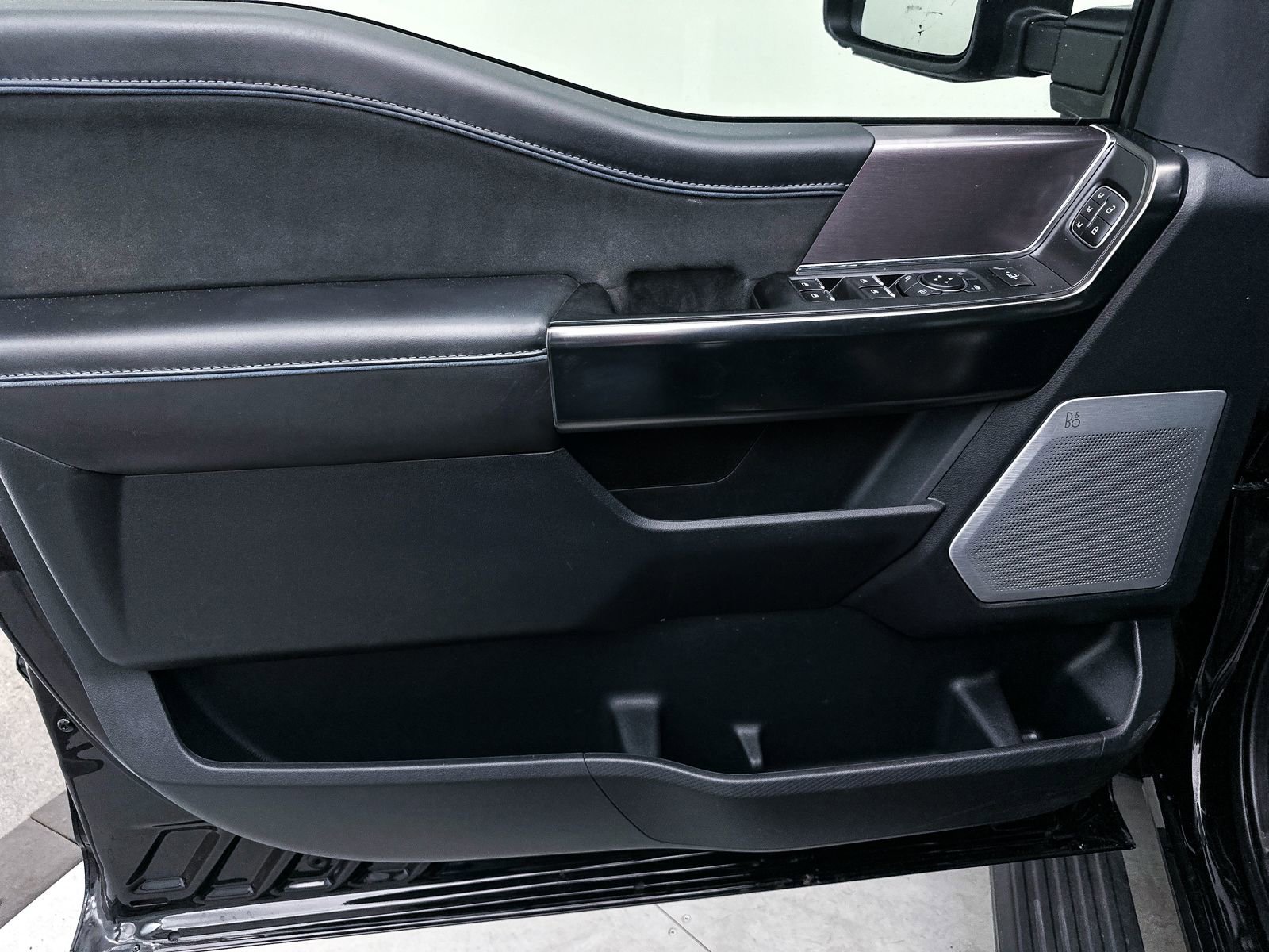 Used 2024 Ford F150 Platinum w/ Equipment Group 702A High image 20