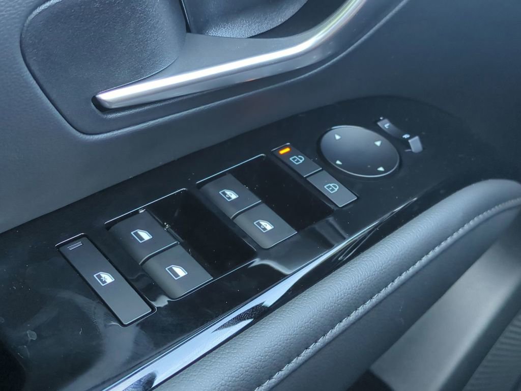 New 2026 Hyundai Tucson Limited image 33