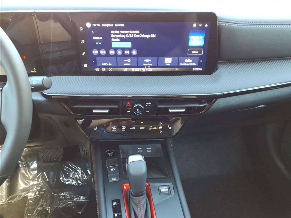 New 2026 Nissan Kicks SR w/ SR Premium Package image 14