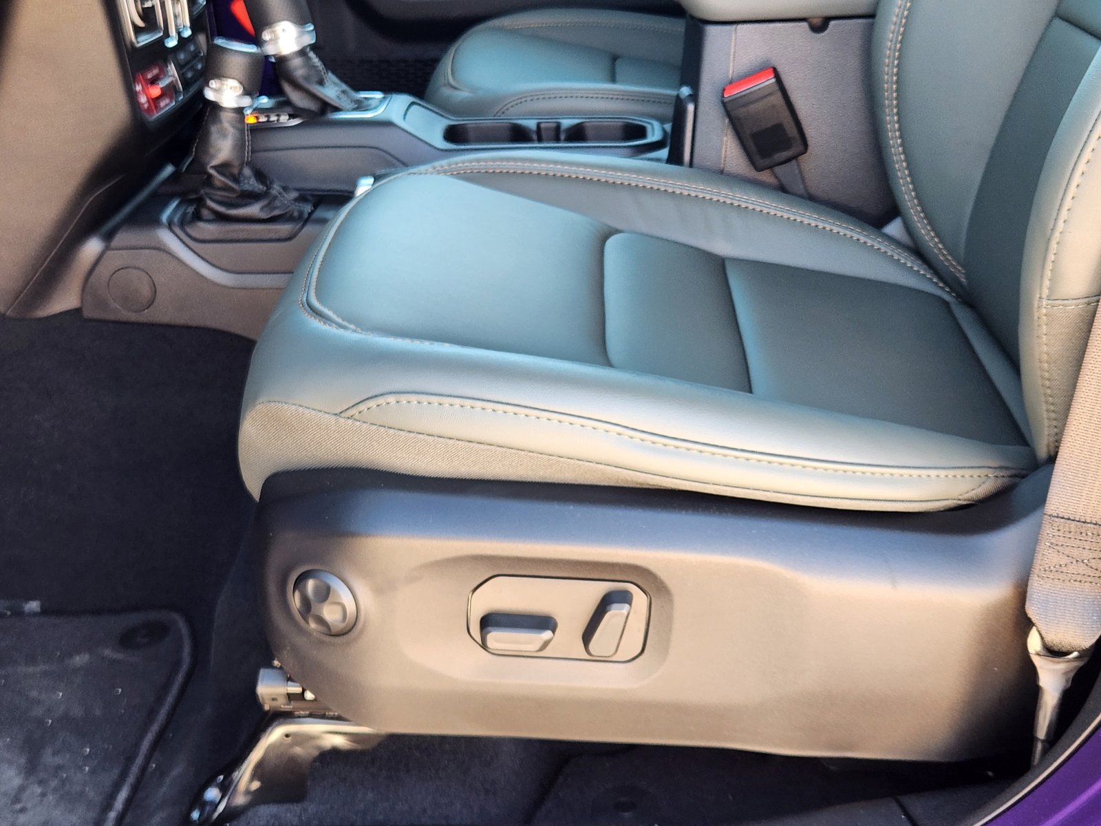 New 2026 Jeep Gladiator Mojave AWD/4WD image 21