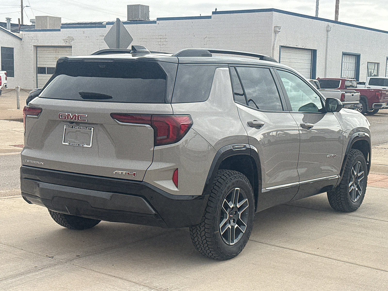 New 2026 GMC Terrain AT4 w/ Technology Package II AWD/4WD image 4