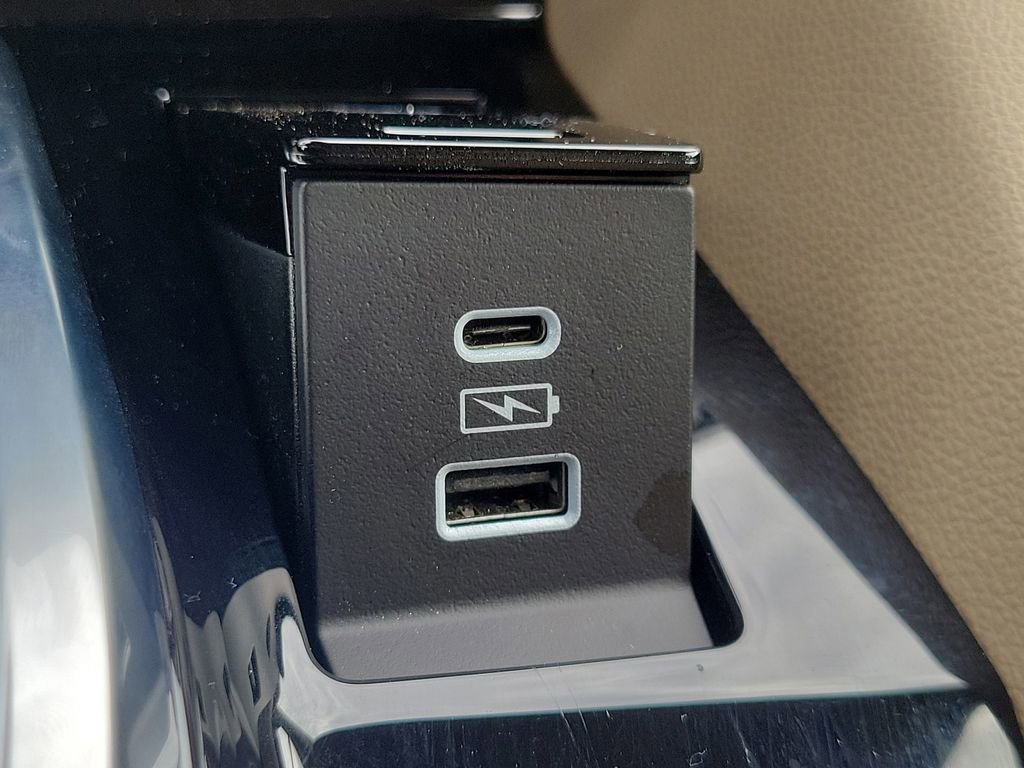 Certified 2025 Acura MDX SH-AWD image 29