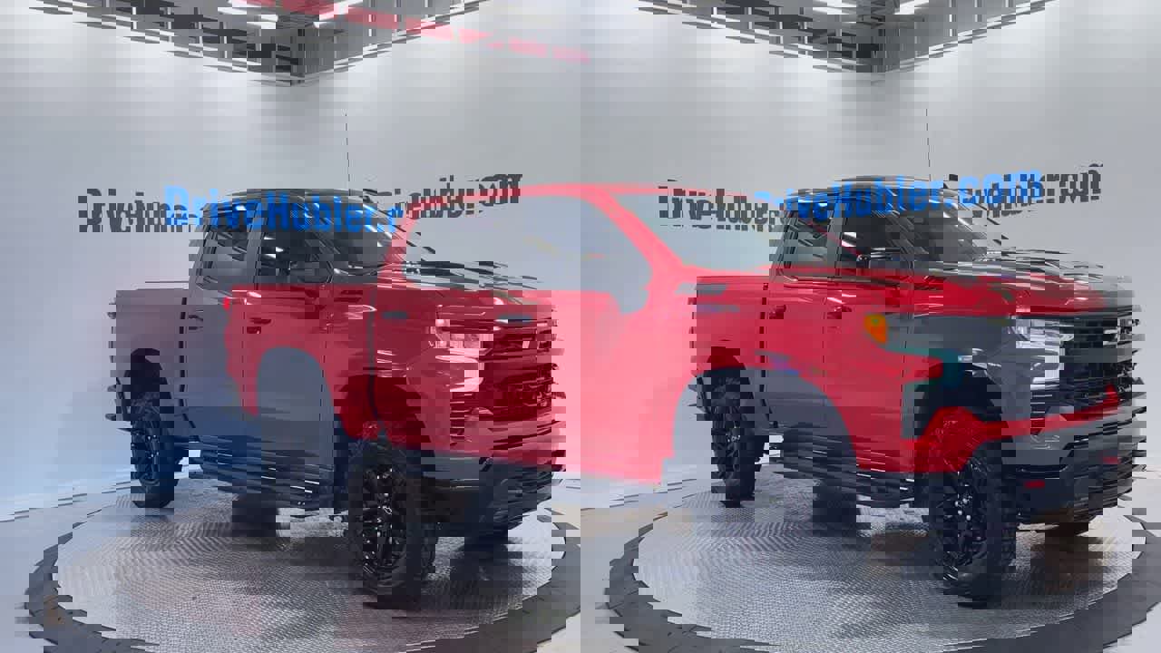 Used 2024 Chevrolet Silverado 1500 LT Trail Boss w/ Convenience Package II image 5