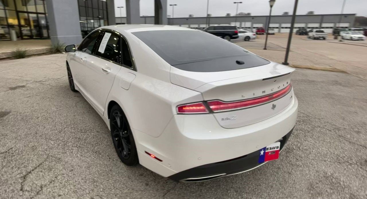 Used 2020 Lincoln MKZ Reserve w/ Monochromatic Package image 9