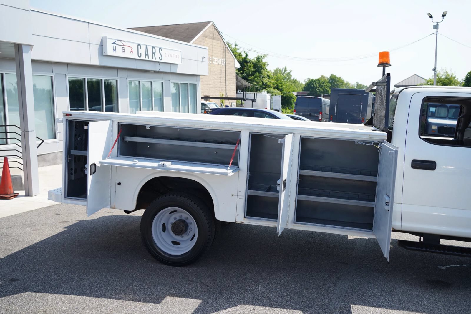 Used 2018 Ford F450 XL w/ Power Equipment Group RWD image 16