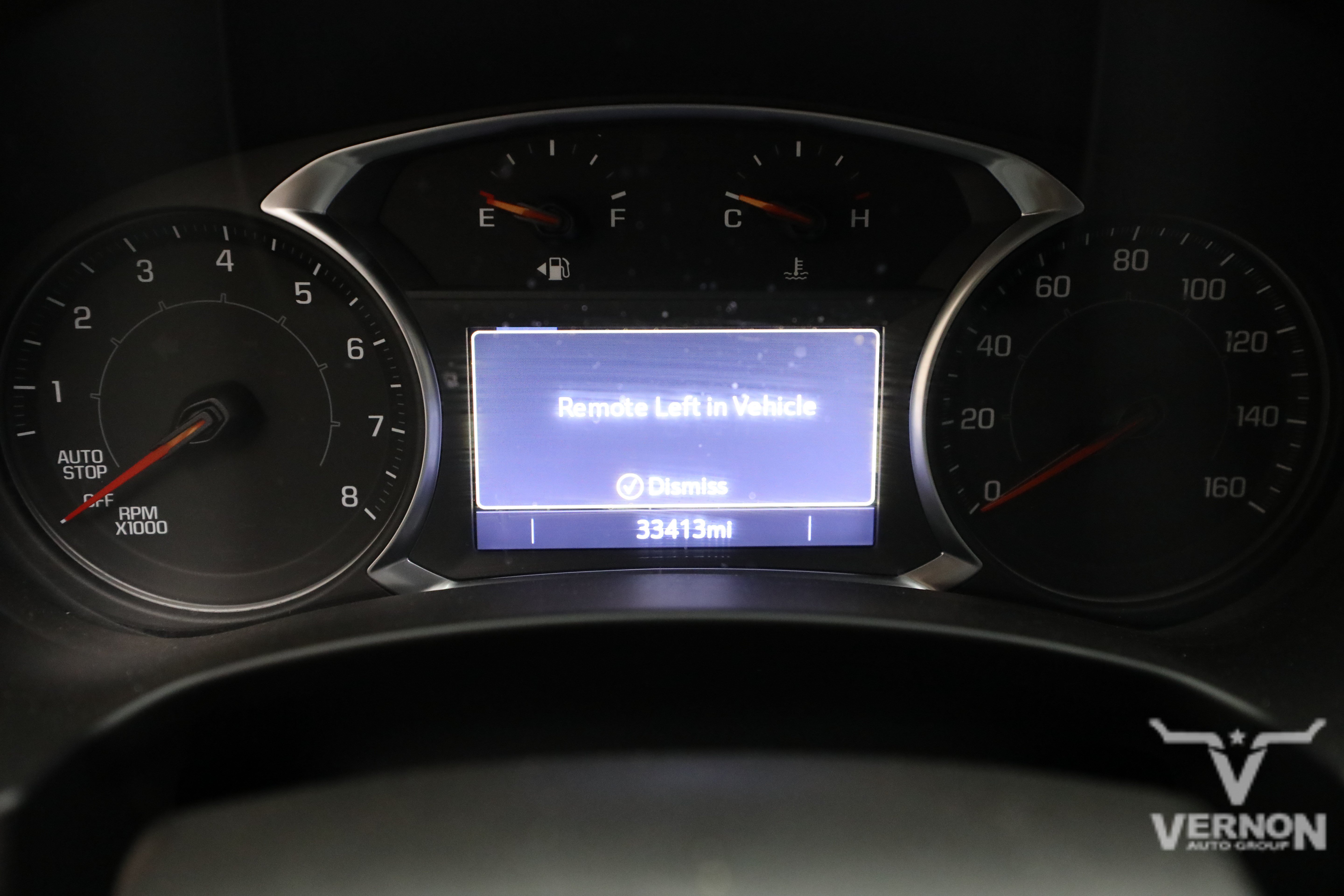 Used 2024 GMC Terrain SLT AWD/4WD image 9